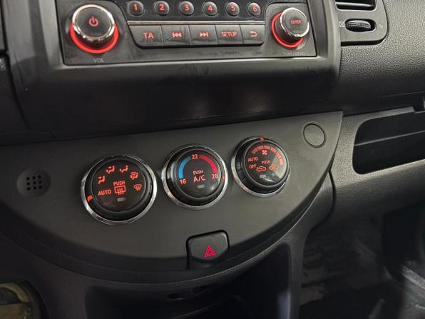 Nissan Note I Рестайлинг с пробегом 2013 года, цена 770 000 рублей, 107653 км, хэтчбек, Автокод Объявления