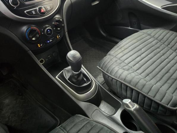 Hyundai Solaris I Рестайлинг с пробегом 2016 года, цена 1 029 000 рублей, 152000 км, седан, Автокод Объявления