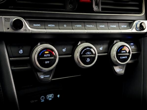 Genesis G70 I с пробегом 2020 года, цена 2 610 000 рублей, 134782 км, седан, Автокод Объявления