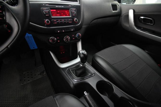 Kia Ceed II с пробегом 2012 года, цена 840 000 рублей, 191538 км, хэтчбек, Автокод Объявления