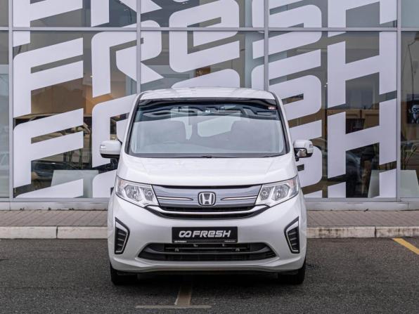 Honda Stepwgn V Рестайлинг с пробегом 2019 года, цена 2 295 000 рублей, 100536 км, минивэн, Автокод Объявления