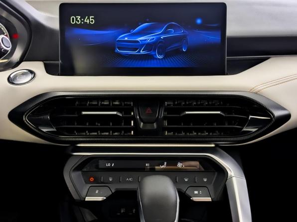 Kaiyi E5 с пробегом 2024 года, цена 950 000 рублей, 113287 км, седан, Автокод Объявления