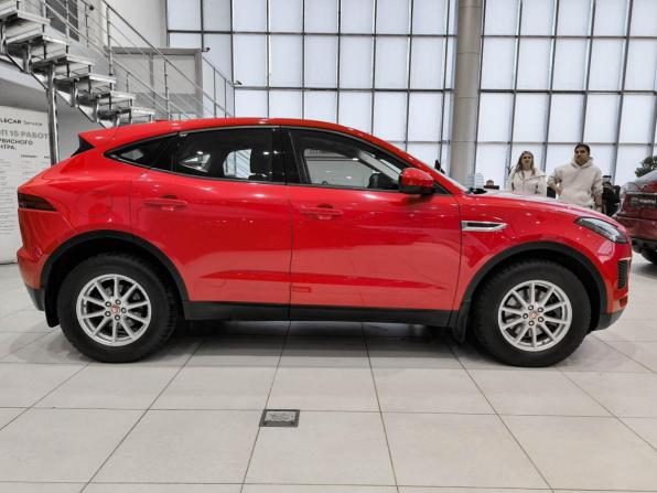 Jaguar E-Pace I с пробегом 2018 года, цена 2 599 000 рублей, 90378 км, внедорожник, Автокод Объявления