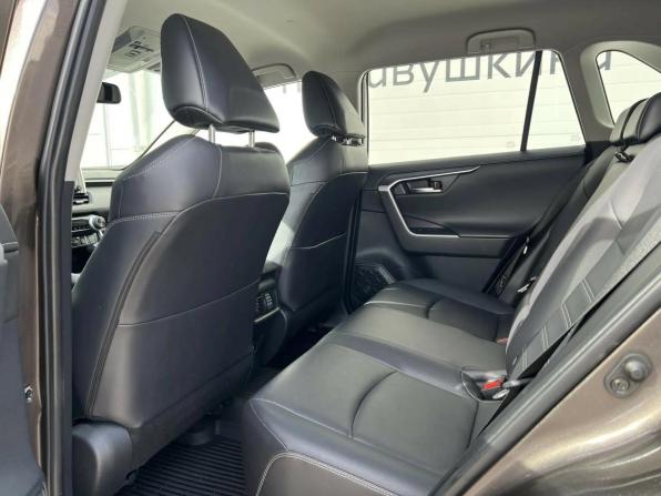 Toyota RAV4 V (XA50) с пробегом 2021 года, цена 3 799 000 рублей, 78000 км, внедорожник, Автокод Объявления