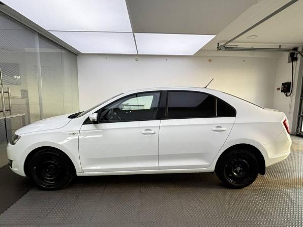 Skoda Rapid I Рестайлинг с пробегом 2019 года, цена 1 390 000 рублей, 69100 км, лифтбек, Автокод Объявления