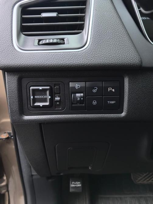 Geely Emgrand X7 I Рестайлинг 2 Санкт-Петербург  - изображение 10