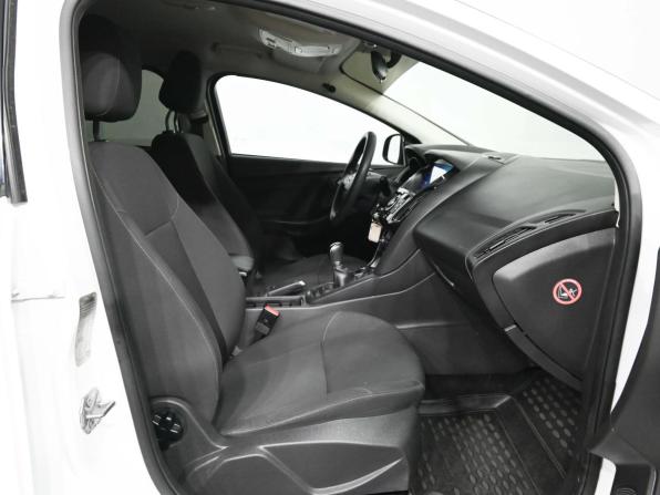 Ford Focus III Рестайлинг с пробегом 2016 года, цена 1 090 000 рублей, 132346 км, хэтчбек, Автокод Объявления
