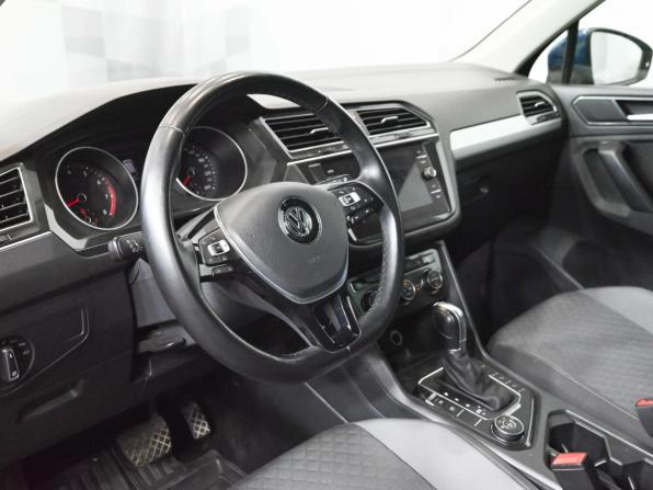 Volkswagen Tiguan II с пробегом 2018 года, цена 2 700 000 рублей, 57817 км, внедорожник, Автокод Объявления