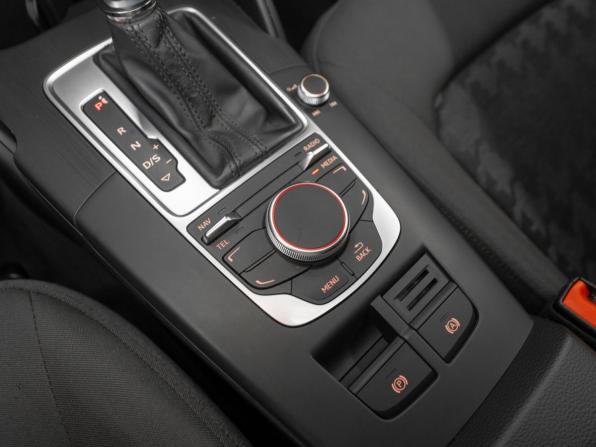Audi A3 III (8V) с пробегом 2015 года, цена 1 580 000 рублей, 110373 км, седан, Автокод Объявления
