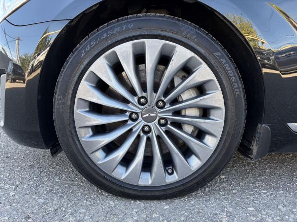 Genesis G90 I с пробегом 2018 года, цена 2 100 000 рублей, 237771 км, седан, Автокод Объявления