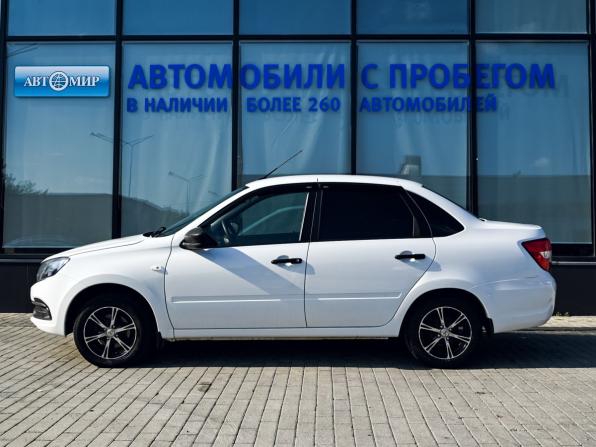 Lada (ВАЗ) Granta I Рестайлинг с пробегом 2018 года, цена 561 000 рублей, 99600 км, лифтбек, Автокод Объявления