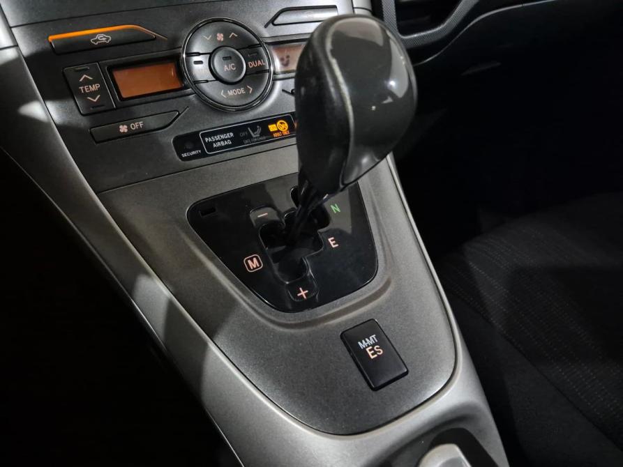 Toyota Auris I Альметьевск  - изображение 21