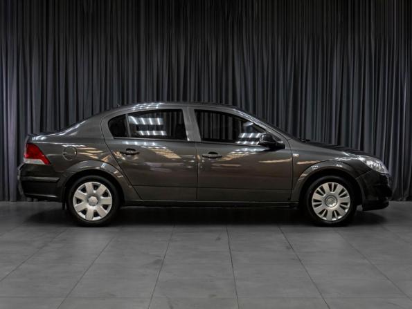 Opel Astra H Рестайлинг с пробегом 2010 года, цена 519 000 рублей, 246000 км, седан, Автокод Объявления