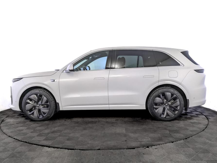 Li Auto (Lixiang) L6 Москва  - изображение 8