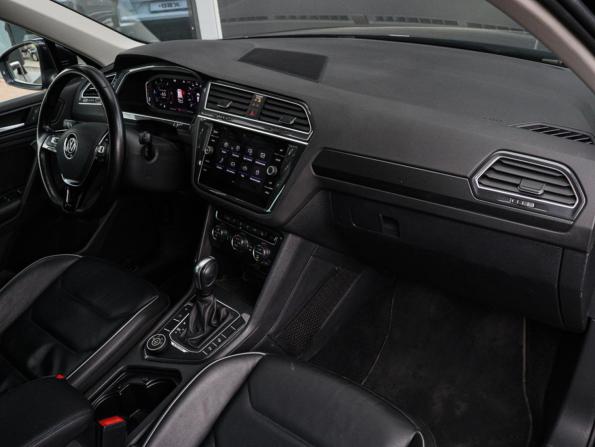 Volkswagen Tiguan II с пробегом 2020 года, цена 3 290 000 рублей, 81651 км, внедорожник, Автокод Объявления