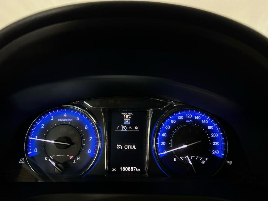 Toyota Camry VII (XV50) Рестайлинг Архангельск  - изображение 18