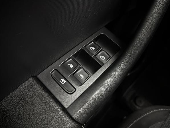 Volkswagen Polo VI с пробегом 2020 года, цена 1 430 000 рублей, 142507 км, лифтбек, Автокод Объявления