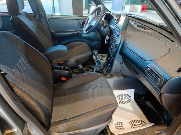 Chevrolet Niva I Рестайлинг с пробегом 2019 года, цена 880 000 рублей, 26530 км, внедорожник, Автокод Объявления