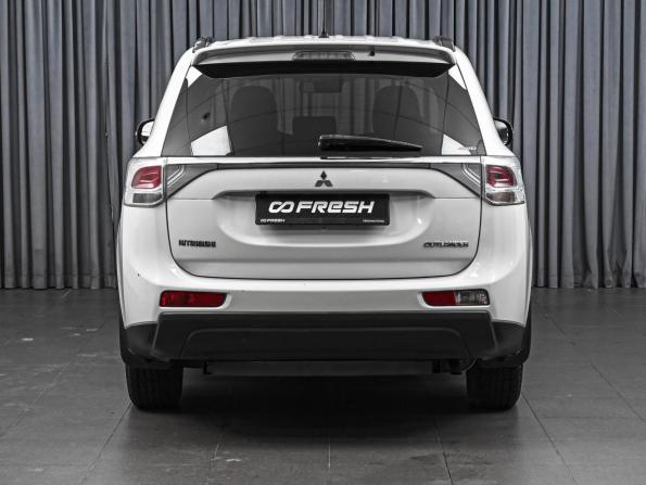 Mitsubishi Outlander III с пробегом 2012 года, цена 1 348 568 рублей, 178525 км, внедорожник, Автокод Объявления