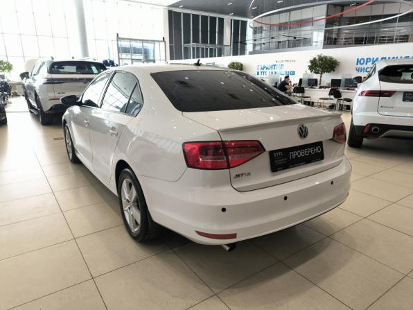 Volkswagen Jetta VI Рестайлинг с пробегом 2015 года, цена 850 000 рублей, 227845 км, седан, Автокод Объявления