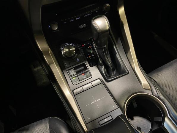 Lexus NX I Рестайлинг с пробегом 2018 года, цена 3 399 000 рублей, 25517 км, внедорожник, Автокод Объявления