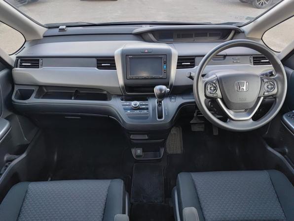 Honda Freed II с пробегом 2016 года, цена 1 545 000 рублей, 68237 км, компактвэн, Автокод Объявления