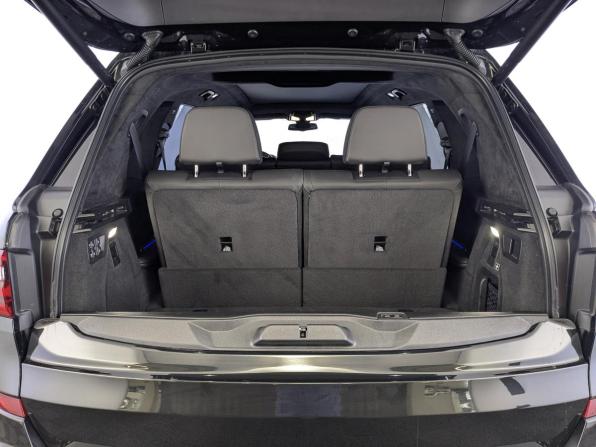 BMW X7 I (G07) с пробегом 2022 года, цена 7 395 000 рублей, 111576 км, внедорожник, Автокод Объявления