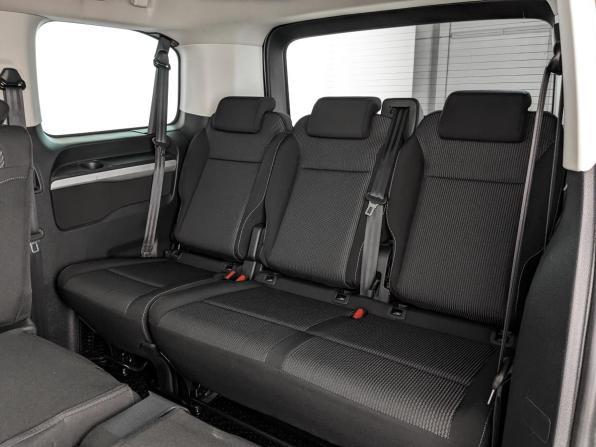 Peugeot Traveller I с пробегом 2019 года, цена 2 500 000 рублей, 150484 км, минивэн, Автокод Объявления