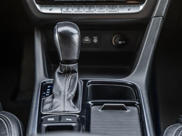 Hyundai Sonata VII (LF) Рестайлинг с пробегом 2017 года, цена 1 734 000 рублей, 124738 км, седан, Автокод Объявления