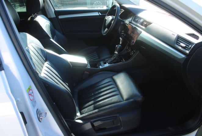 Skoda Superb III с пробегом 2019 года, цена 1 990 000 рублей, 168554 км, лифтбек, Автокод Объявления
