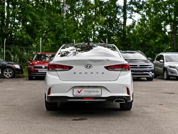 Hyundai Sonata VII (LF) Рестайлинг с пробегом 2019 года, цена 1 650 000 рублей, 120638 км, седан, Автокод Объявления