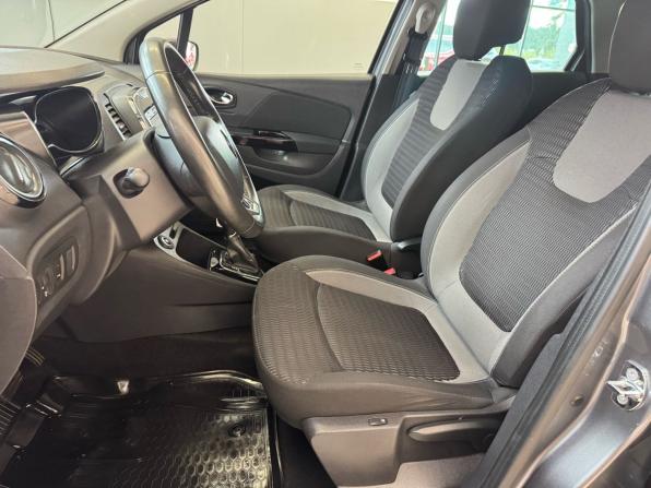 Renault Kaptur I с пробегом 2017 года, цена 1 049 000 рублей, 183067 км, внедорожник, Автокод Объявления
