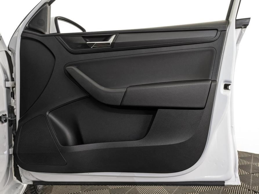 Skoda Rapid I Рестайлинг Москва  - изображение 24