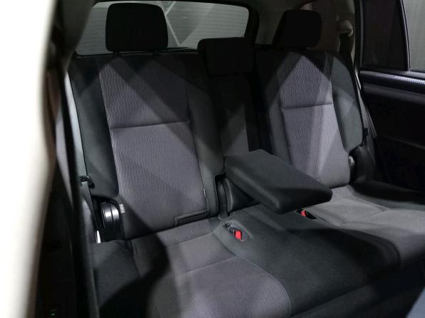 Toyota Corolla XI (E160 E170 E180) с пробегом 2014 года, цена 990 000 рублей, 171690 км, универсал, Автокод Объявления
