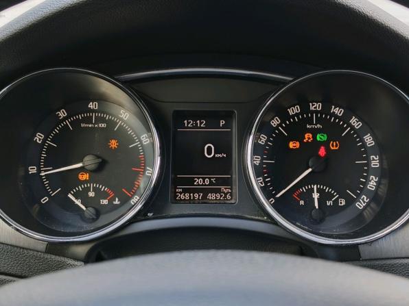 Skoda Superb II Рестайлинг с пробегом 2013 года, цена 879 000 рублей, 268196 км, лифтбек, Автокод Объявления