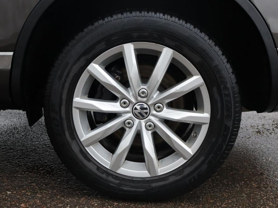 Volkswagen Touareg II Рестайлинг Москва  - изображение 9