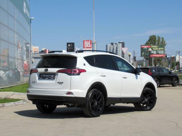 Toyota RAV4 IV (XA40) Рестайлинг с пробегом 2018 года, цена 2 980 000 рублей, 119885 км, внедорожник, Автокод Объявления