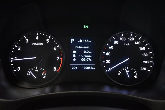 Hyundai Solaris II с пробегом 2018 года, цена 1 310 000 рублей, 130054 км, седан, Автокод Объявления