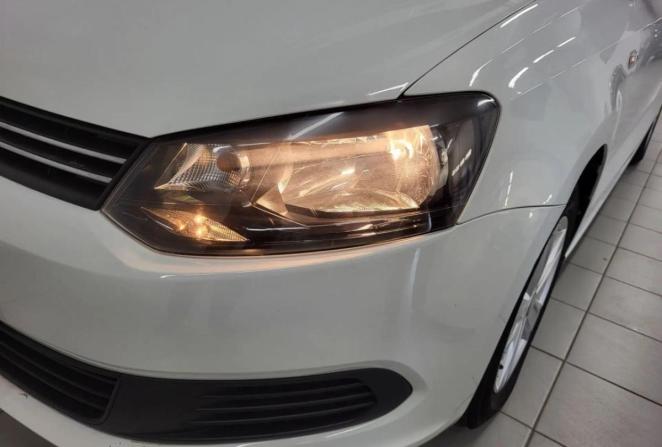 Volkswagen Polo V Рестайлинг с пробегом 2015 года, цена 988 000 рублей, 75095 км, седан, Автокод Объявления