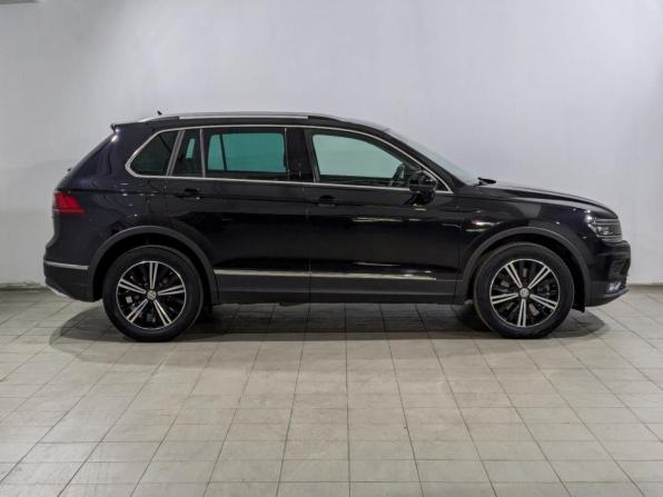 Volkswagen Tiguan II с пробегом 2018 года, цена 3 050 000 рублей, 84489 км, внедорожник, Автокод Объявления