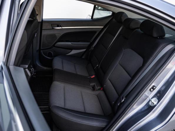 Hyundai Elantra VI (AD) Рестайлинг с пробегом 2019 года, цена 1 670 000 рублей, 132161 км, седан, Автокод Объявления