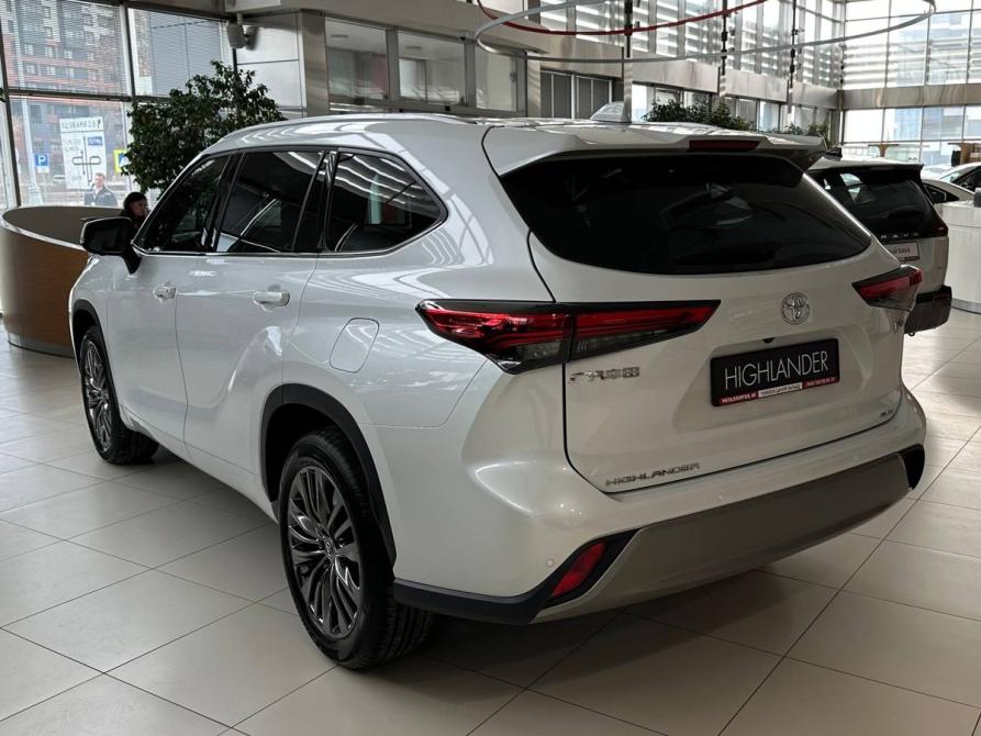 Toyota Highlander IV (XU70) Екатеринбург  - изображение 3