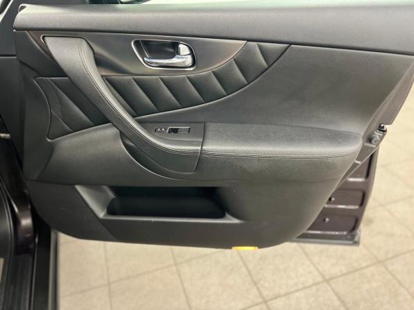 Infiniti FX II (S51) с пробегом 2008 года, цена 1 100 000 рублей, 293000 км, внедорожник, Автокод Объявления