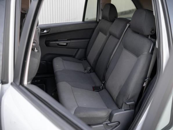 Opel Zafira B Рестайлинг с пробегом 2013 года, цена 999 000 рублей, 158888 км, компактвэн, Автокод Объявления