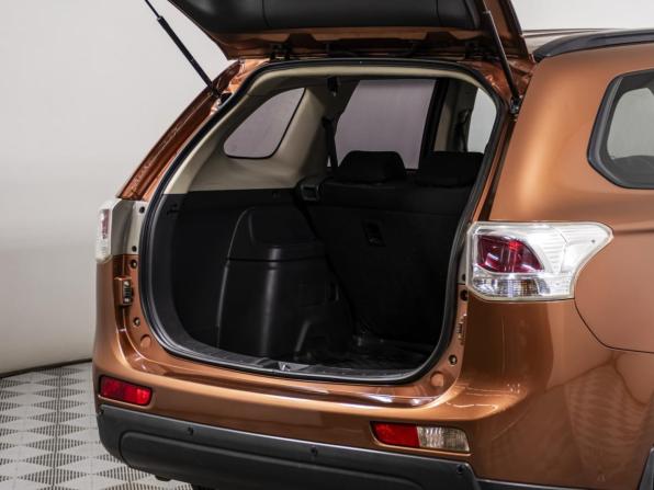 Mitsubishi Outlander III с пробегом 2012 года, цена 1 200 000 рублей, 296544 км, внедорожник, Автокод Объявления