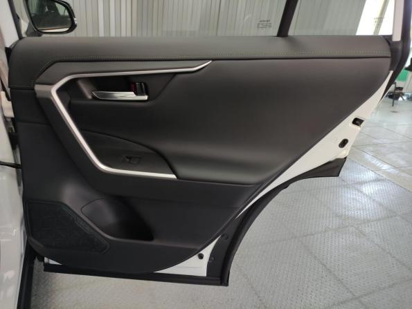 Toyota RAV4 V (XA50) с пробегом 2024 года, цена 4 200 000 рублей, 1000 км, внедорожник, Автокод Объявления
