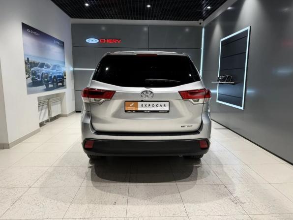 Toyota Highlander III (XU50) Рестайлинг с пробегом 2016 года, цена 2 990 000 рублей, 181743 км, внедорожник, Автокод Объявления