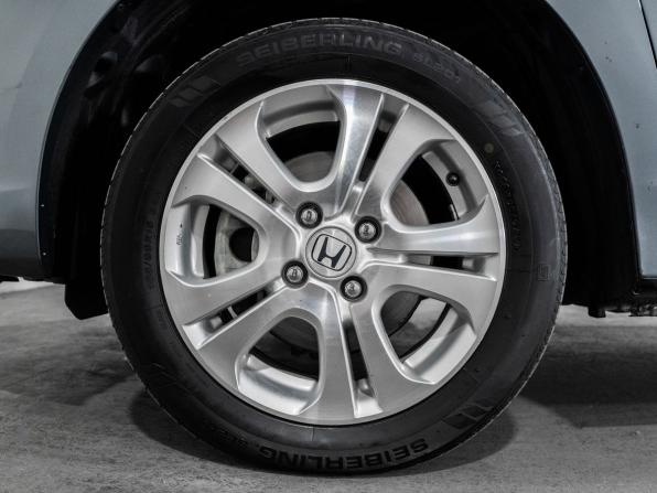 Honda Insight II с пробегом 2010 года, цена 899 500 рублей, 127594 км, хэтчбек, Автокод Объявления