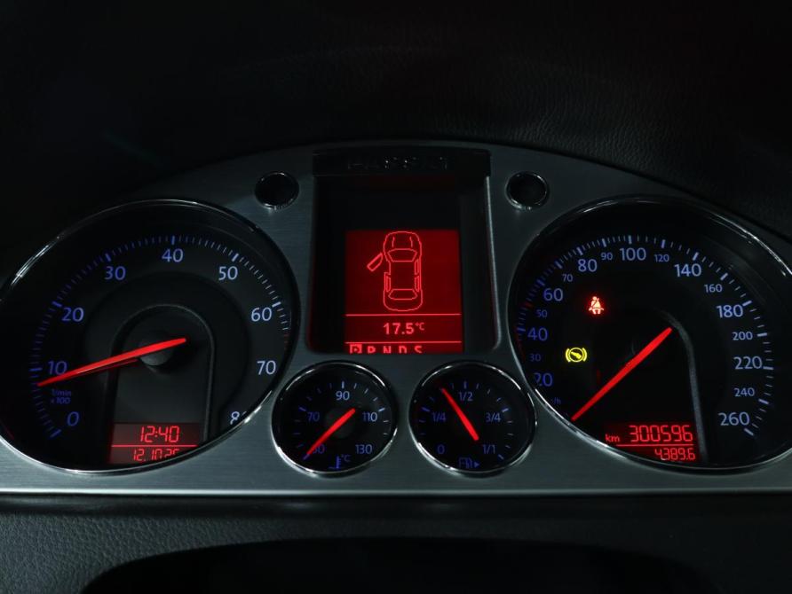 Volkswagen Passat B6 Москва  - изображение 9