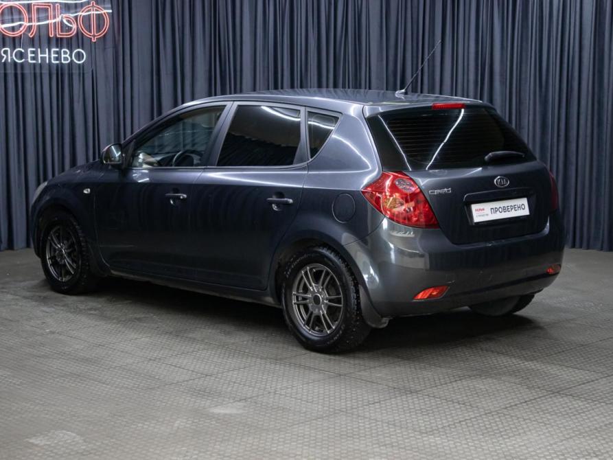 Kia Ceed I Москва  - изображение 7